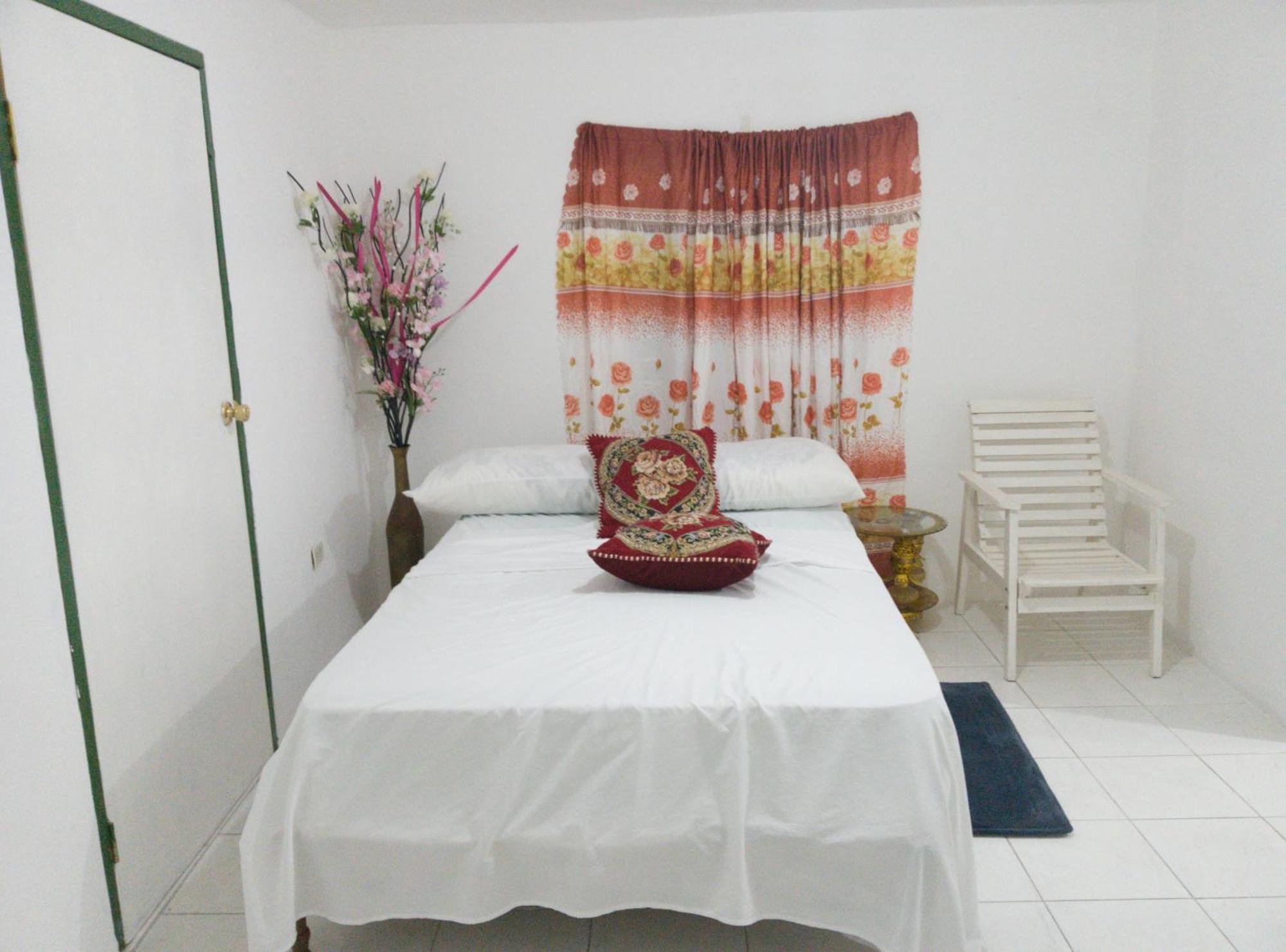 Cozy Family Inn Port Antonio Exterior foto